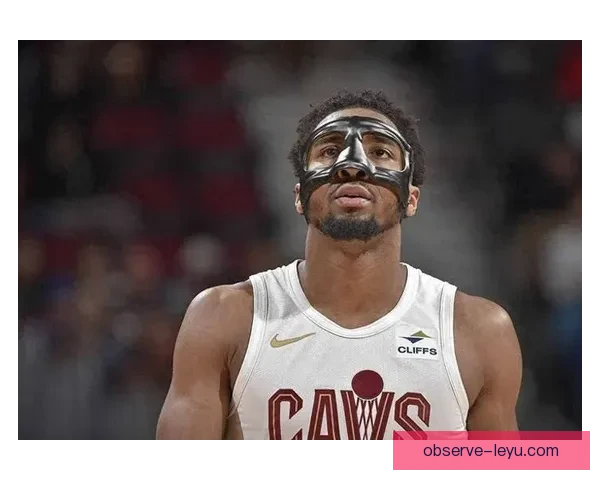 NBA焦点战再起风云巨星对决引爆全联盟关注冲击季后赛格局新篇章启