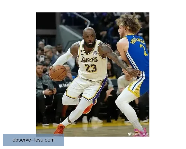 NBA最新动态:詹姆斯复出助力湖人逆转胜勇士,东部决赛激战正酣 NBA最新动态:詹姆斯复出助力湖人逆转胜勇士,东部决赛激战正酣