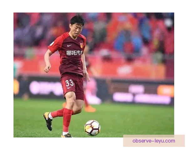 尤文图斯年轻后卫怀森成长为何如此迅猛出场机会增加背后折射球队布局 尤文图斯年轻后卫怀森成长为何如此迅猛出场机会增加背后折射球队布局
